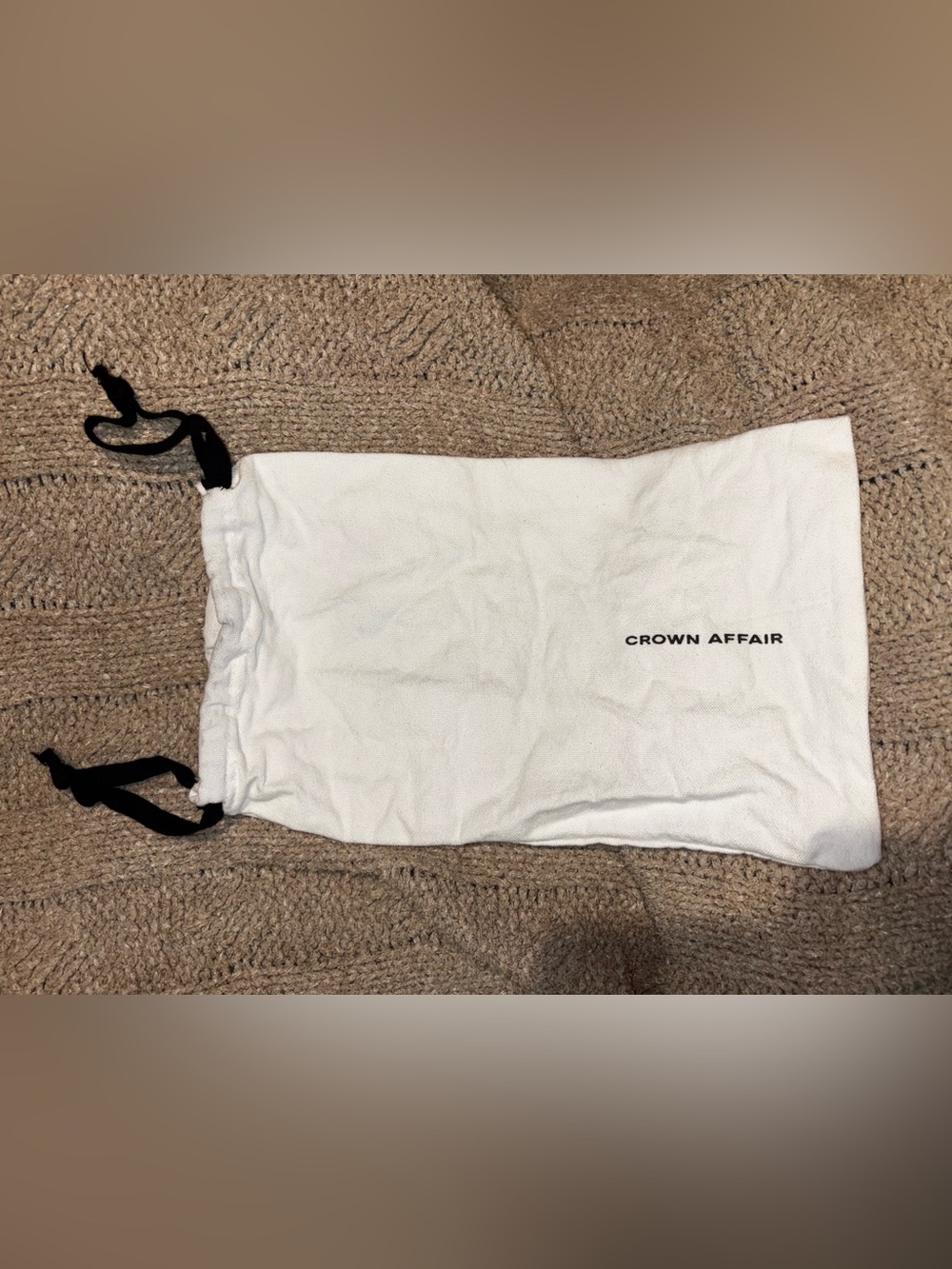Crown Affair White Dust Bag / Storage Bag 11” x 7”